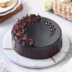 Velvety Chocolate Truffle Cake Half Kg